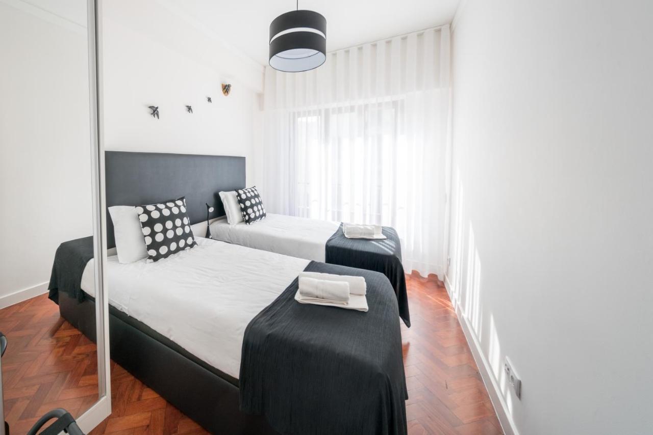 Central Family And Executive Apartment Lisbon Luaran gambar