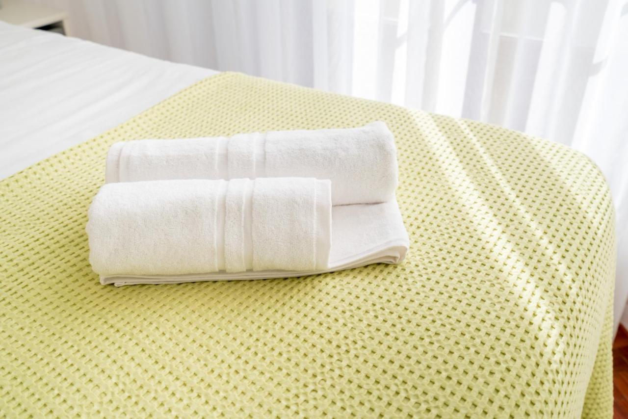 Central Family And Executive Apartment Lisbon Luaran gambar